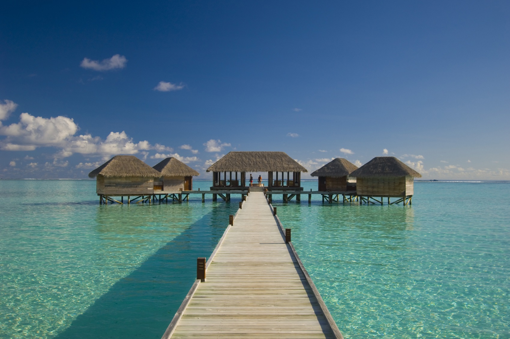 huts-in-the-maldives