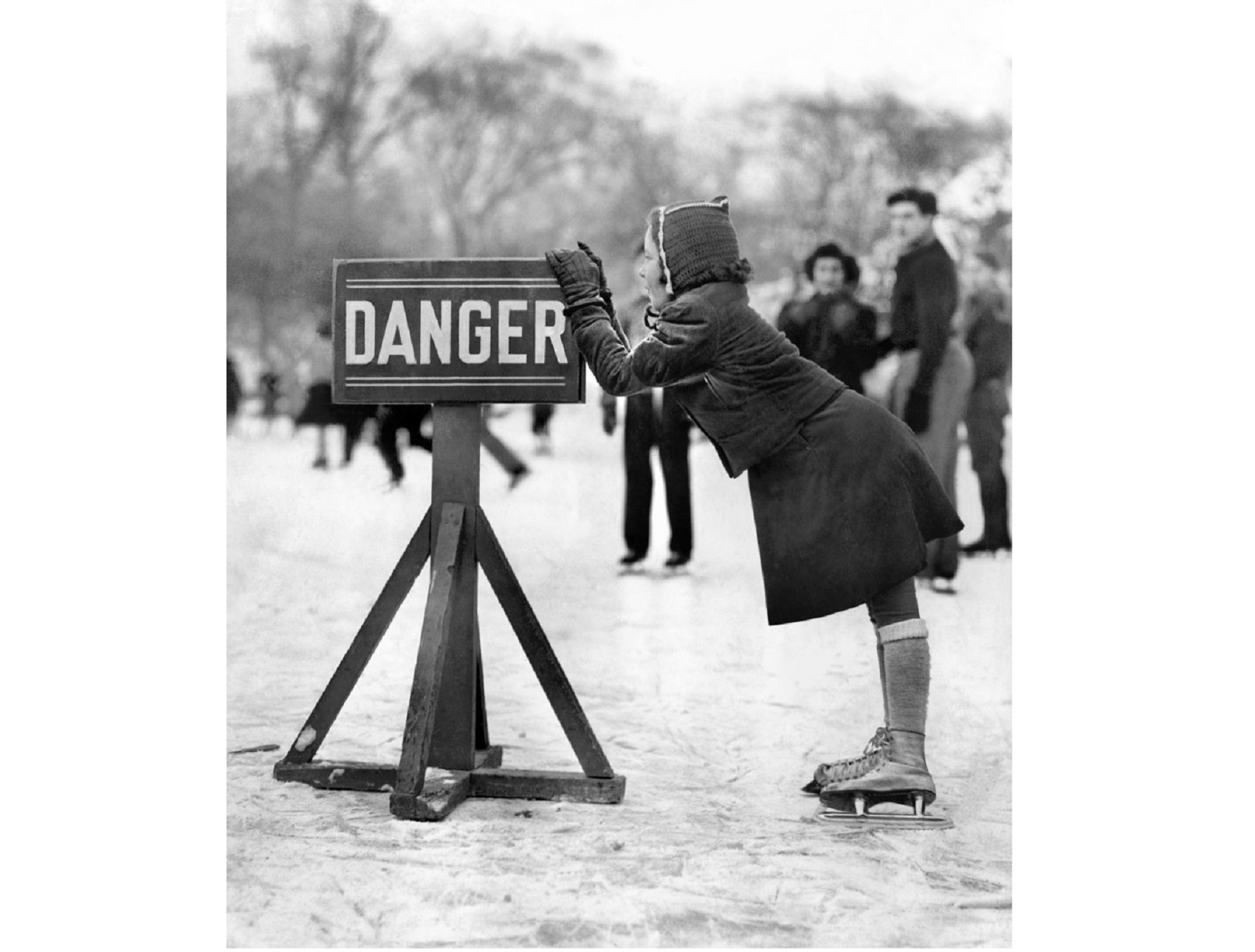 ice-skating-central-park