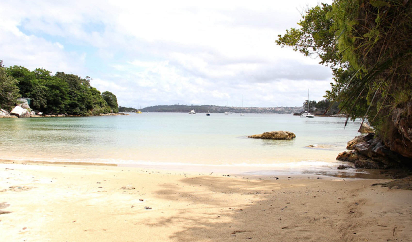 Collins Flat Beach, Sydney Harbour National Park manly tourism