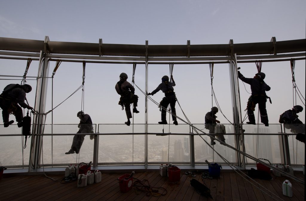 limpieza-de-critales-en-burj-khalifa