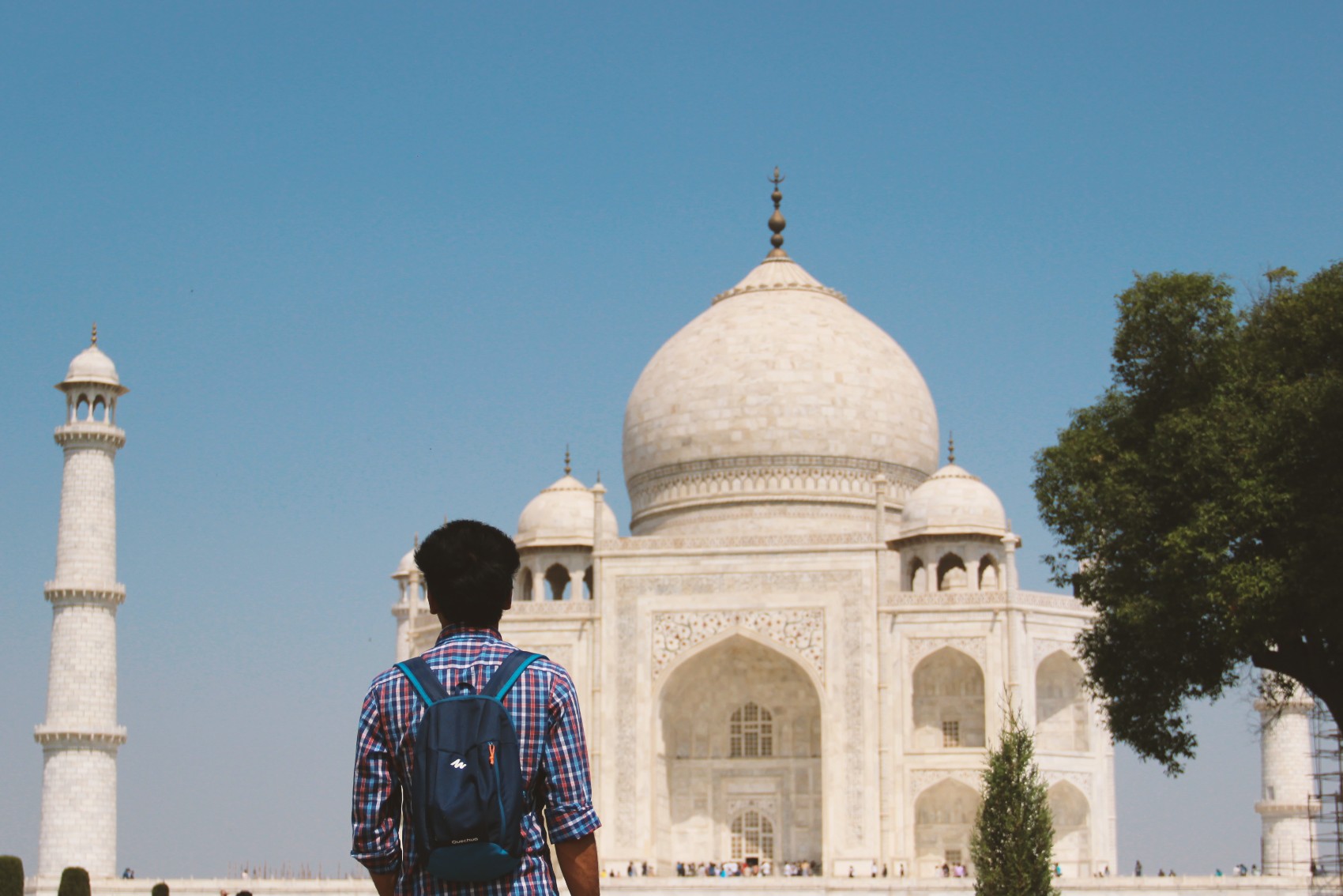 taj-mahal-blind-traveller