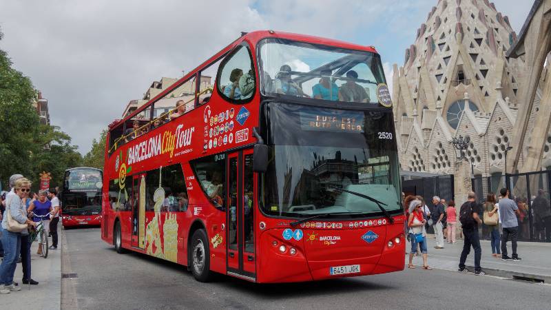 consejos para viajes en familia con autobús turístico 