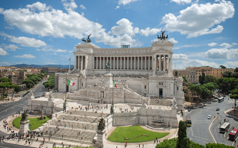 where-take-dad-father's-day-altar-fatherland-rome