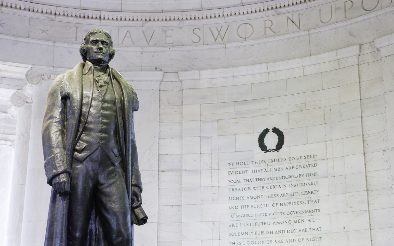 where-take-dad-father's-day-jefferson-memorial