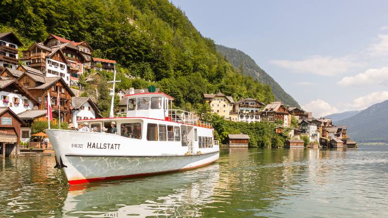 Halstatt-boat-ride