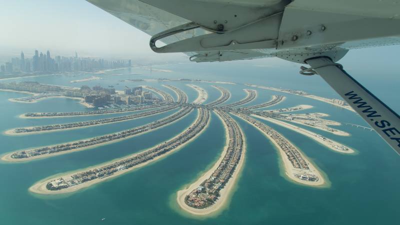 What-to-do-in-Dubai-seaplane