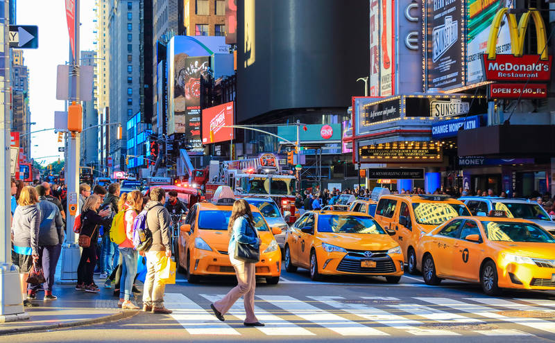 new york insider tips-live-like-local-taxi