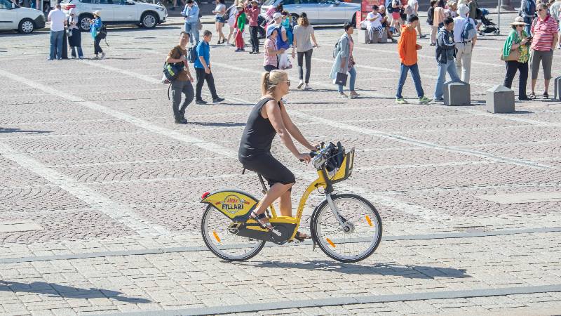 Helsinki-bikes-rules