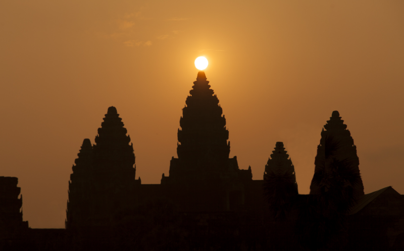 uncovering-best places to visit during the equinox-angkor-wat