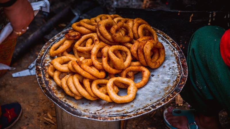 A-plate-of-Kathmandu-food-momos