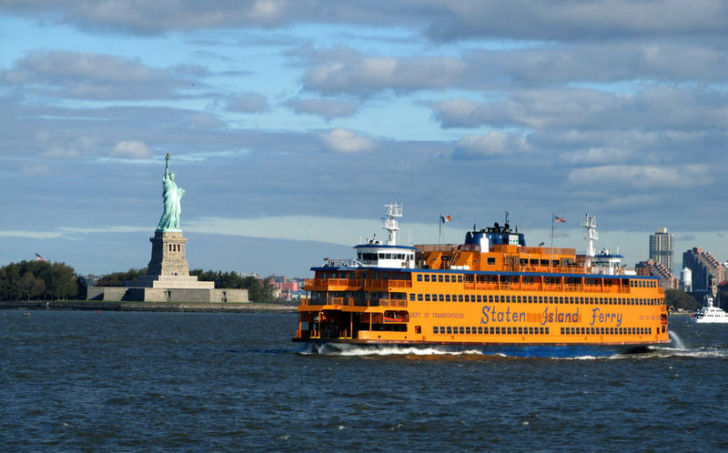 touring new york on a budget-staten-island-ferry