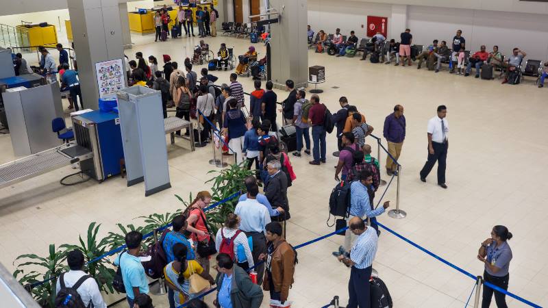 Queues-of-people-waiting-at-airport-customs