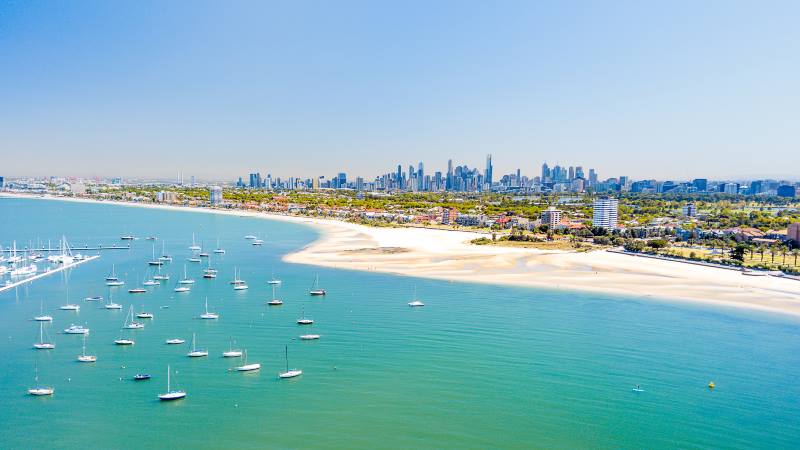 View-of-St-Kilder-beach-Melbourne-golden-sands-and-sunny-sky