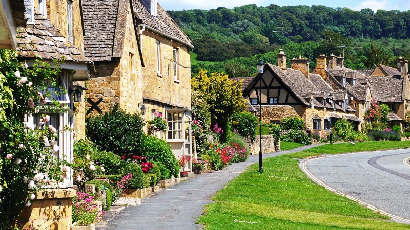 The Cotswolds - scene of a street in Broadway