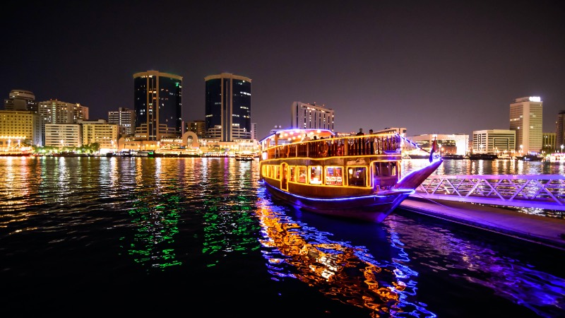 Dhow cruise in Dubai