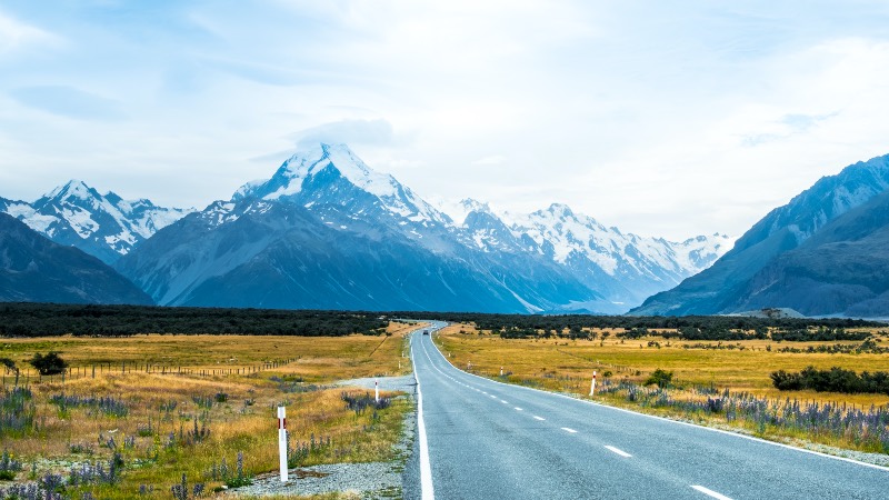 Heading towards the mountains (Mt Cook) near Christchurch