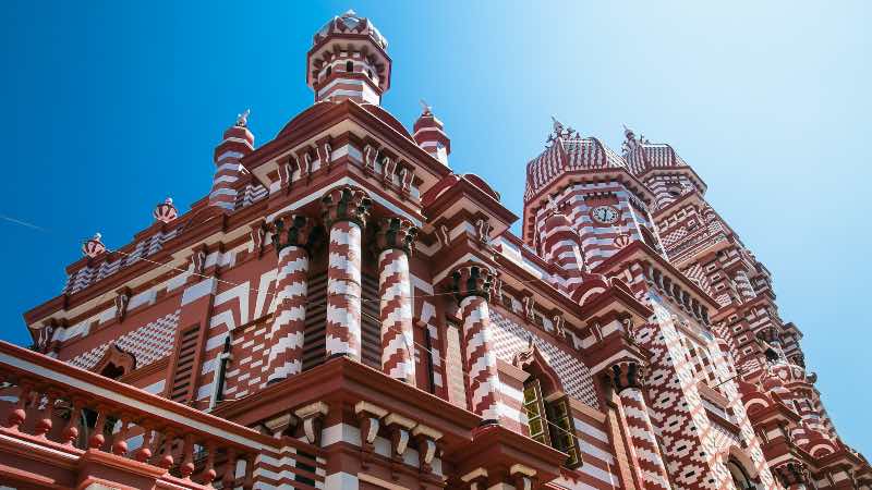 The Jami Ul-Afar Mosque in Colombo